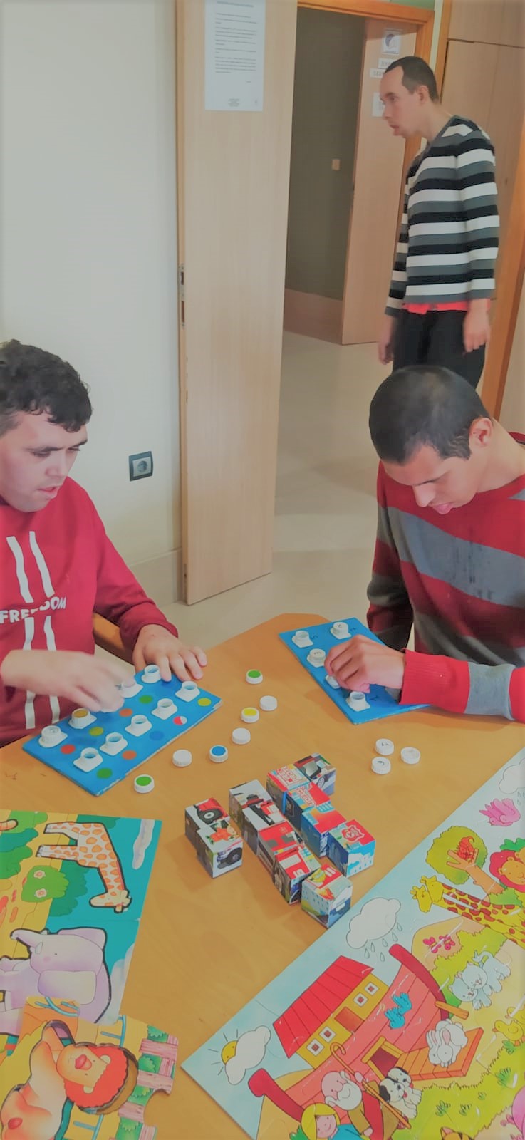 TALLER DE PUZZLES