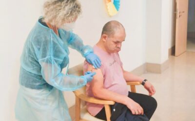 CAMPAÑA DE VACUNACION GRIPE-COVID ENTREPINARES DEL MERCADILLO
