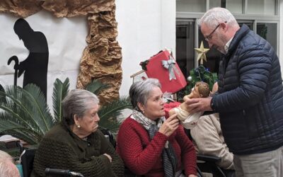 NOS VISITA EL NIÑO JESUS